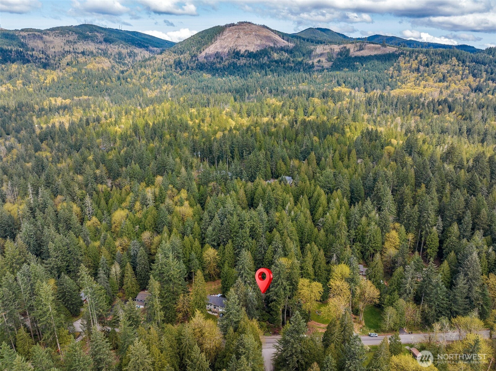 25300 SE Mirrormont Way Issaquah WA 98027