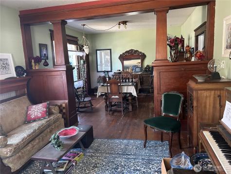 211 Seventh Street Snohomish WA 98290