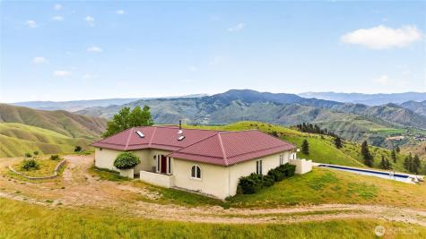 6600 Coyote Ridge Road Cashmere WA 98815