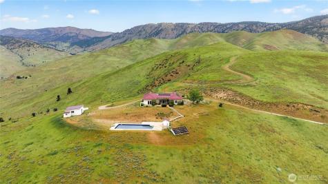 6600 Coyote Ridge Road Cashmere WA 98815