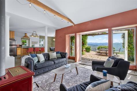 6600 Coyote Ridge Road Cashmere WA 98815