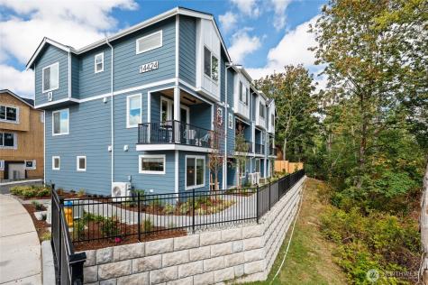 14424 Madison Way Lynnwood WA 98087