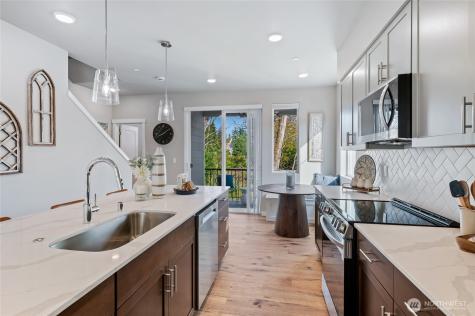 14424 Madison Way Lynnwood WA 98087