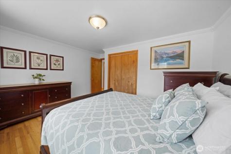 4536 119th Avenue SE Bellevue WA 98006