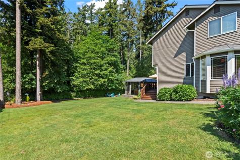 9224 60th Avenue Ct E Puyallup WA 98371