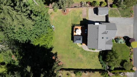 9224 60th Avenue Ct E Puyallup WA 98371