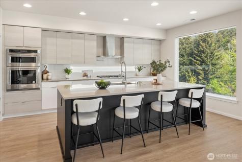 8586 121st Place SE Newcastle WA 98056