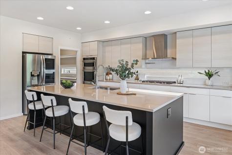 8586 121st Place SE Newcastle WA 98056