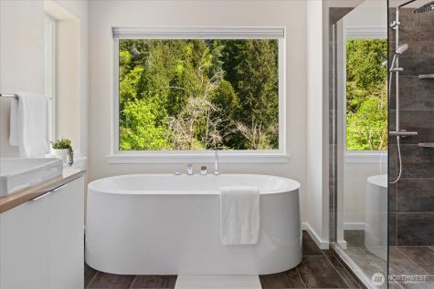 8586 121st Place SE Newcastle WA 98056