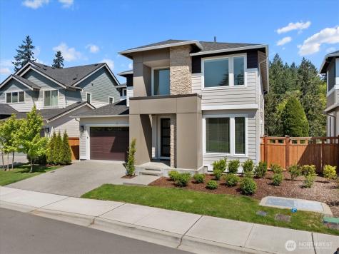 8586 121st Place SE Newcastle WA 98056