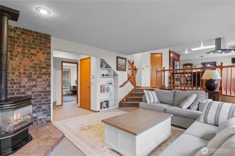 1103 SW 334th Place Federal Way WA 98023