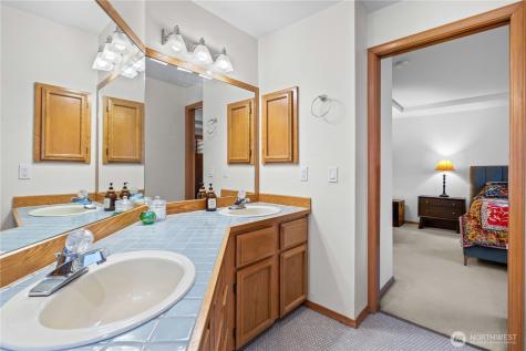 1103 SW 334th Place Federal Way WA 98023