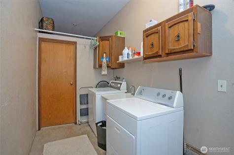 163 Schoolhouse Lane Toledo WA 98591