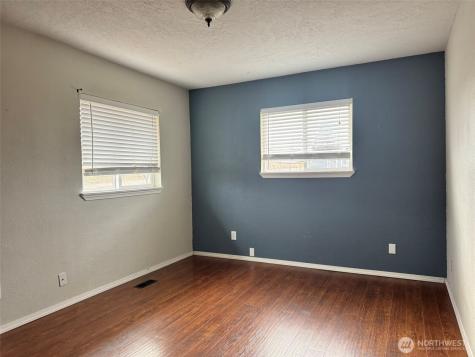 21 Orchard Loop Road N Tonasket WA 98855