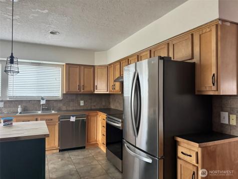 21 Orchard Loop Road N Tonasket WA 98855