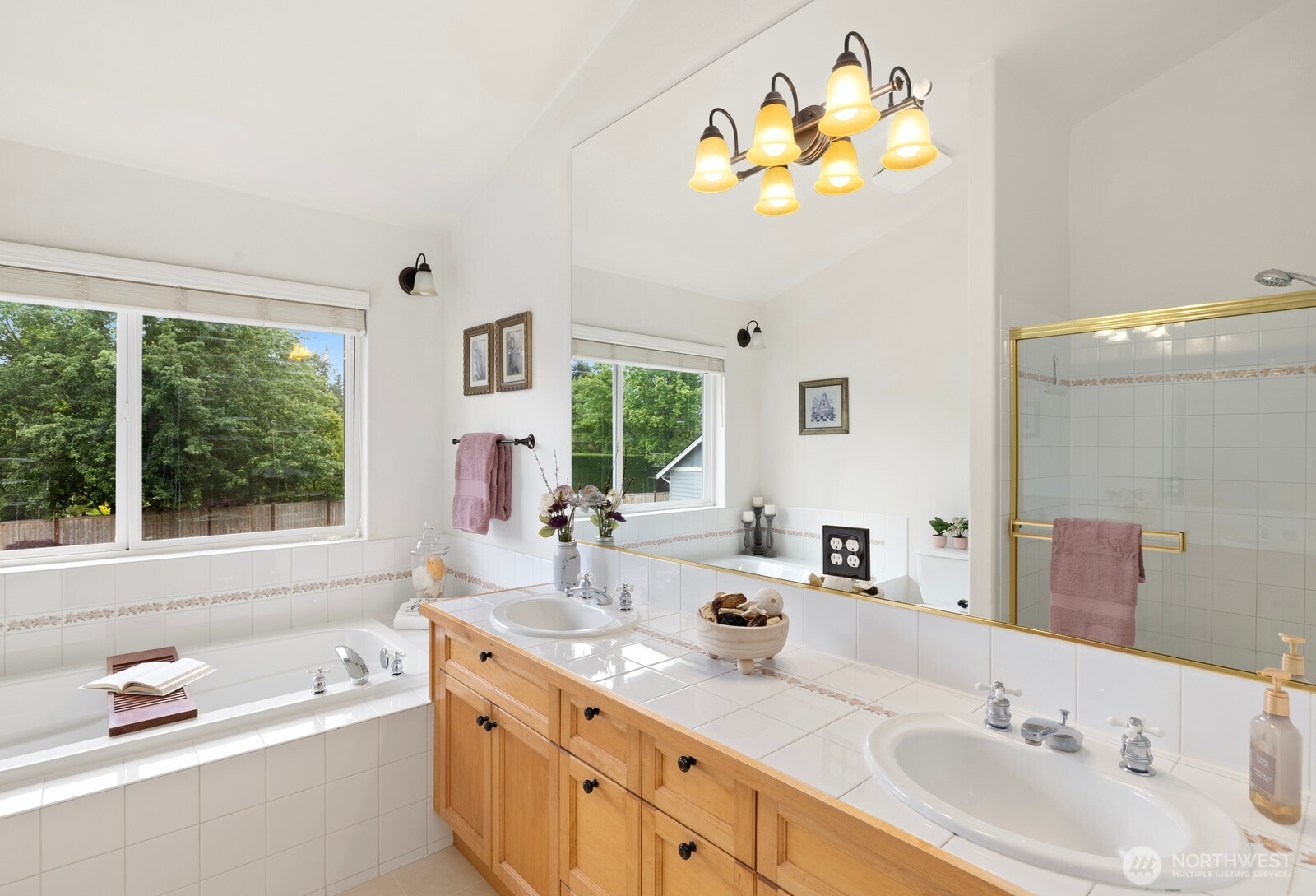 2111 215th Avenue E Lake Tapps WA 98391