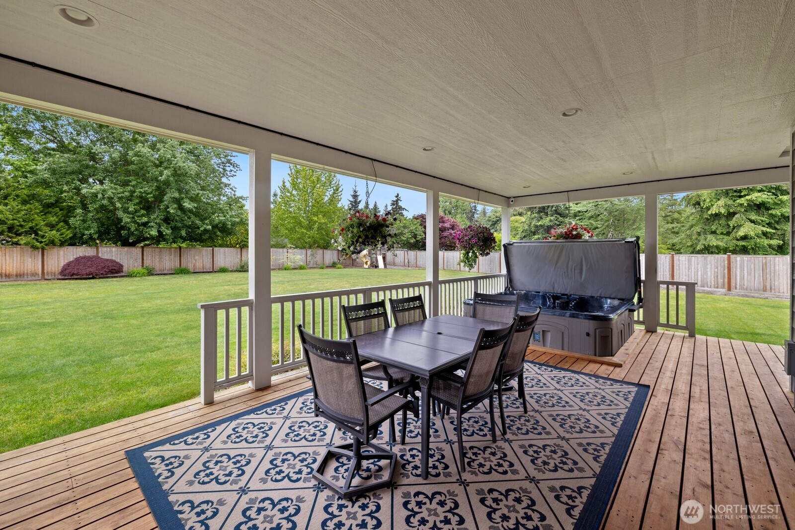 2111 215th Avenue E Lake Tapps WA 98391