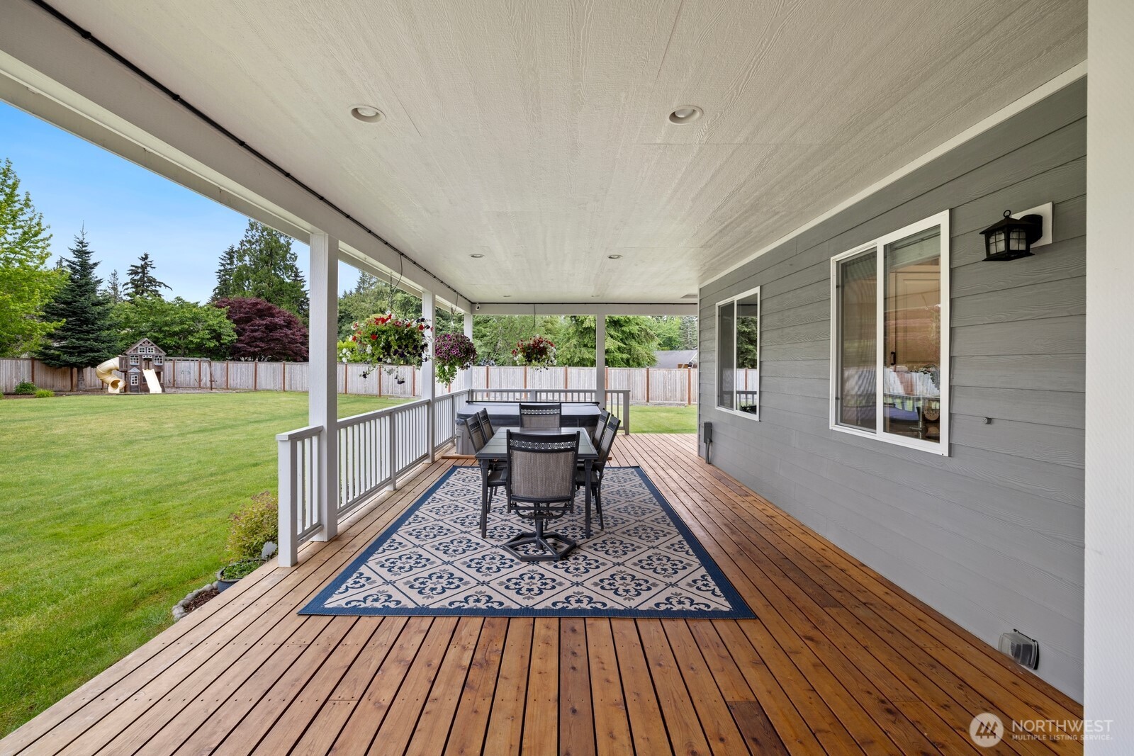 2111 215th Avenue E Lake Tapps WA 98391