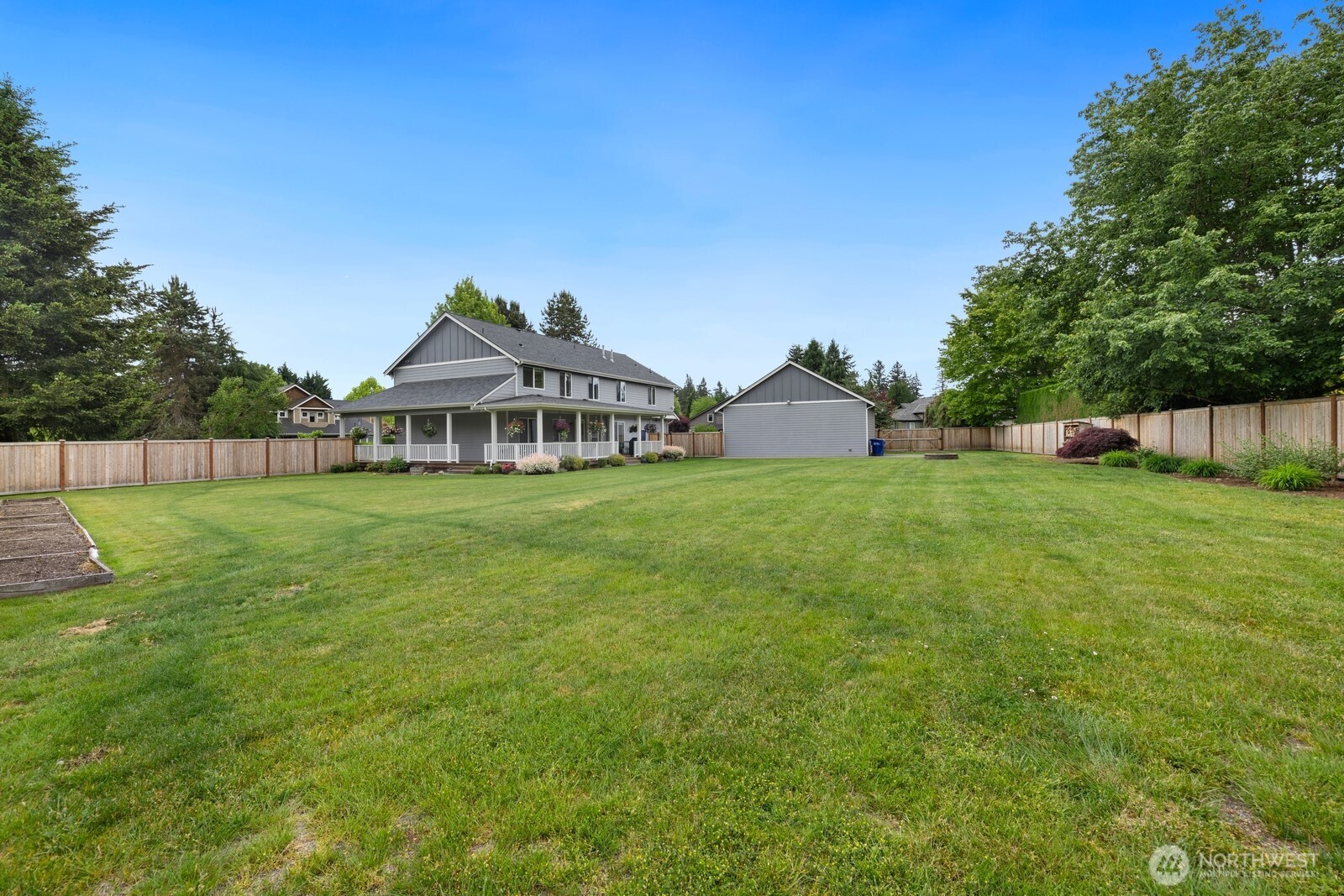 2111 215th Avenue E Lake Tapps WA 98391