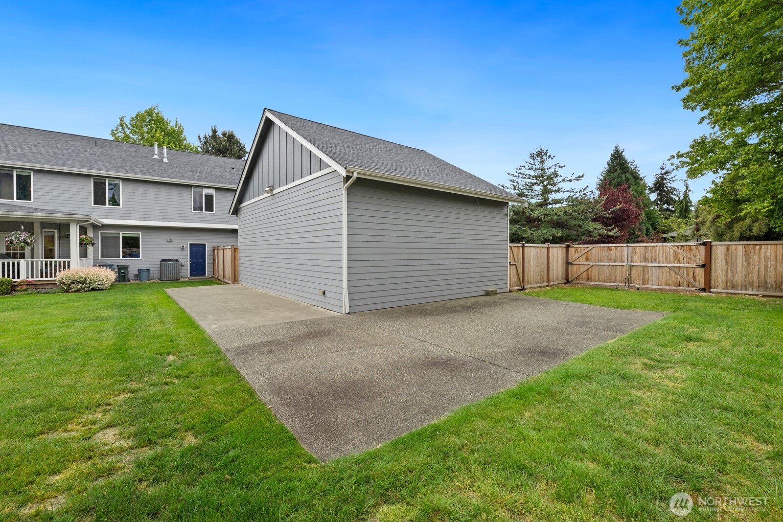 2111 215th Avenue E Lake Tapps WA 98391