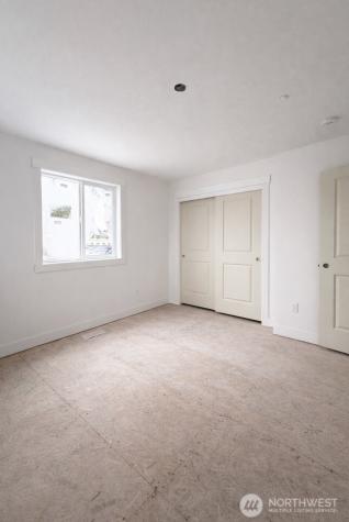 16933 32nd Avenue E Tacoma WA 98446