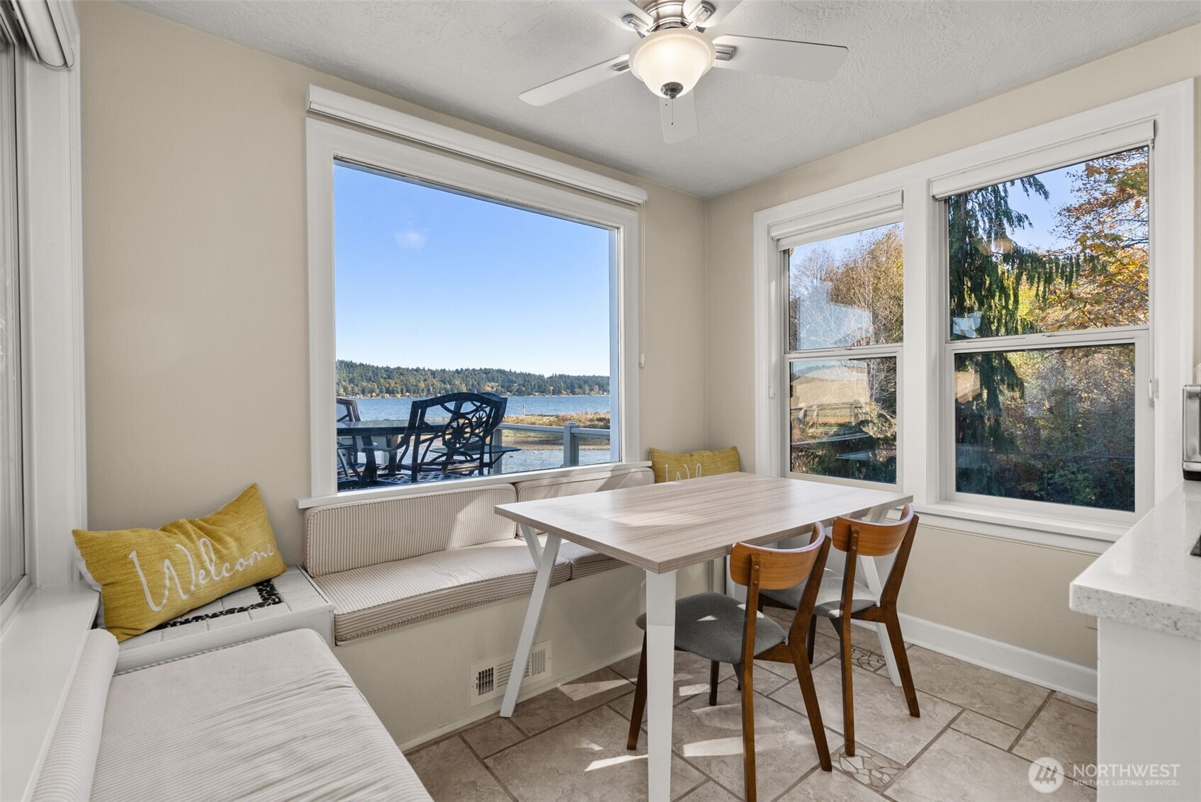 5208 Illahee Road NE Bremerton WA 98311