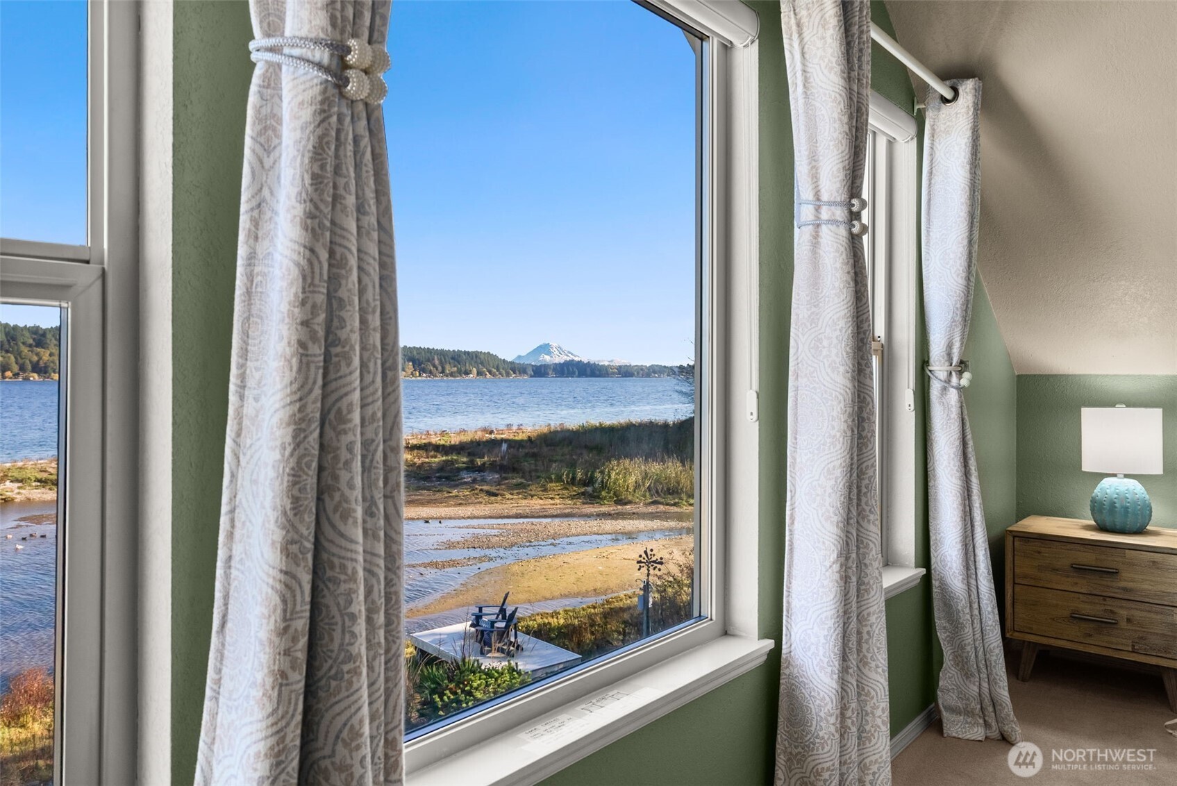 5208 Illahee Road NE Bremerton WA 98311