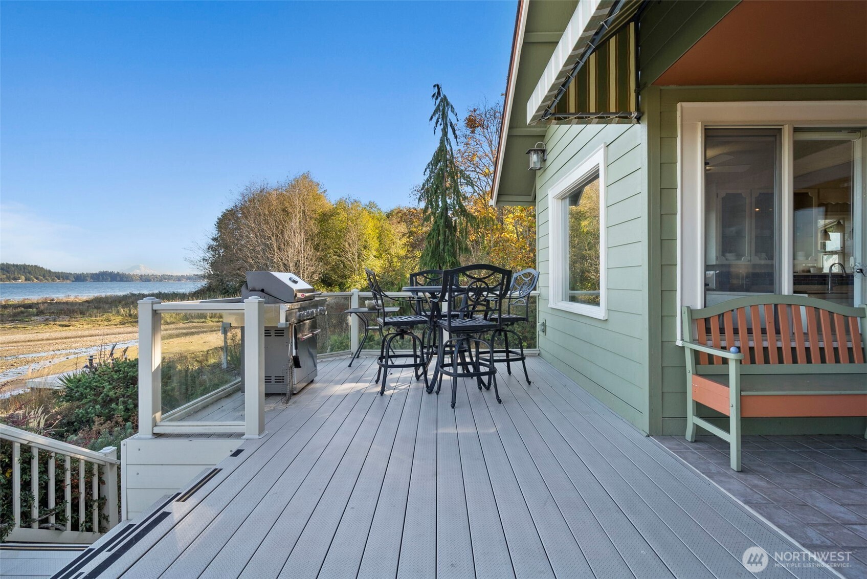 5208 Illahee Road NE Bremerton WA 98311