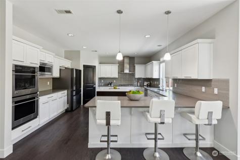 3507 SW 171st Street SW Lynnwood WA 98037