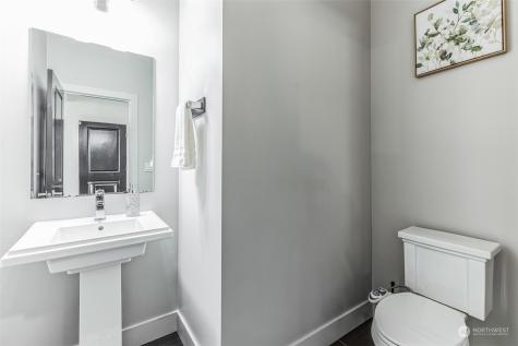 3507 SW 171st Street SW Lynnwood WA 98037