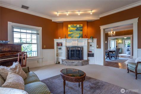 405 S 7th Mount Vernon WA 98274
