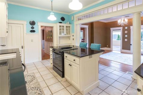 405 S 7th Mount Vernon WA 98274