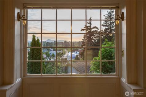 405 S 7th Mount Vernon WA 98274