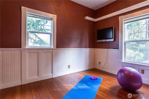 405 S 7th Mount Vernon WA 98274