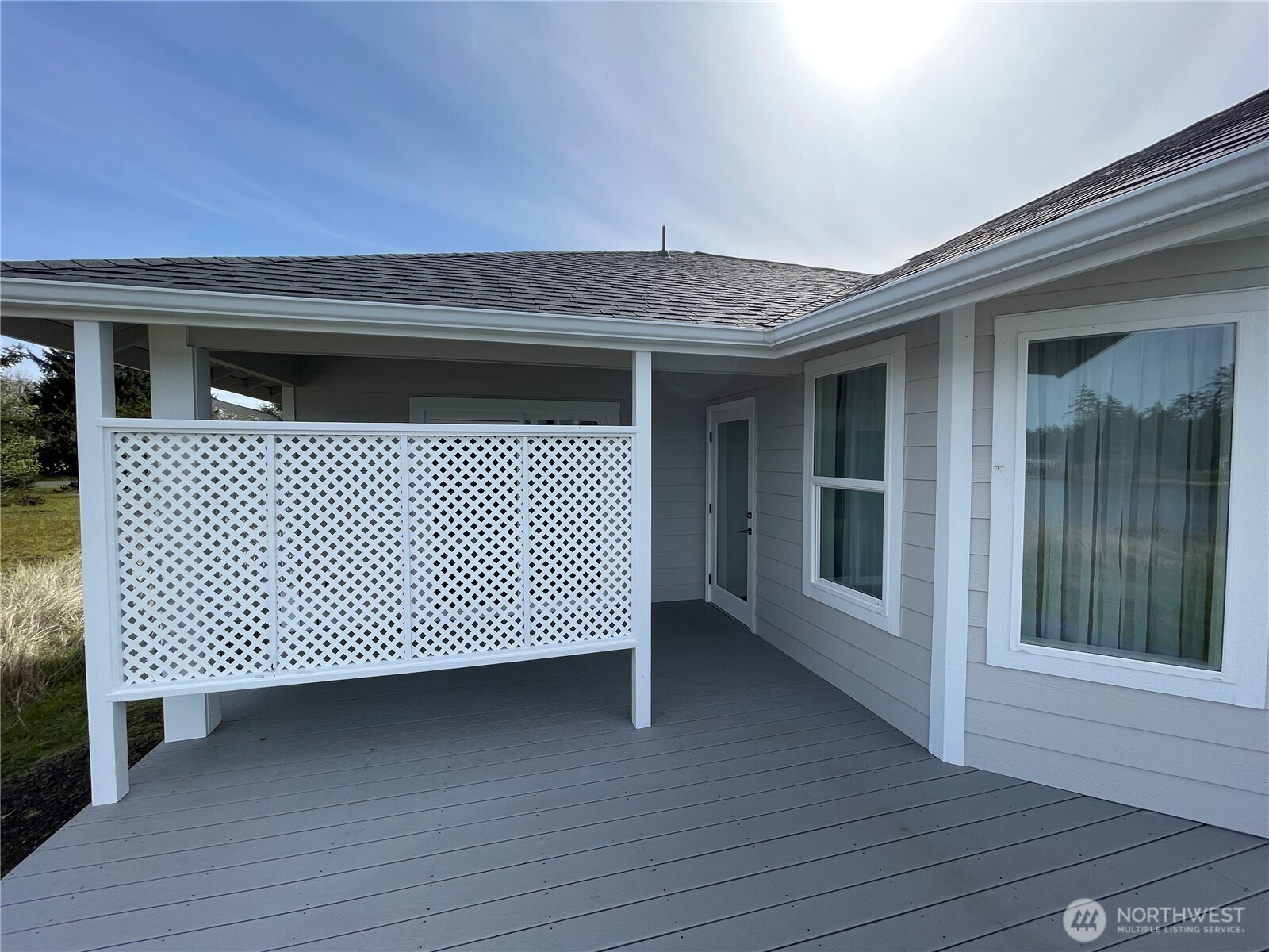 571 E Chance A La Mer NE Ocean Shores WA 98569