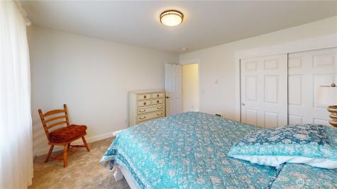 571 E Chance A La Mer NE Ocean Shores WA 98569