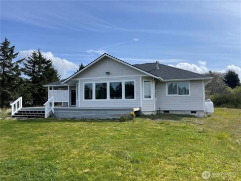 571 E Chance A La Mer NE Ocean Shores WA 98569