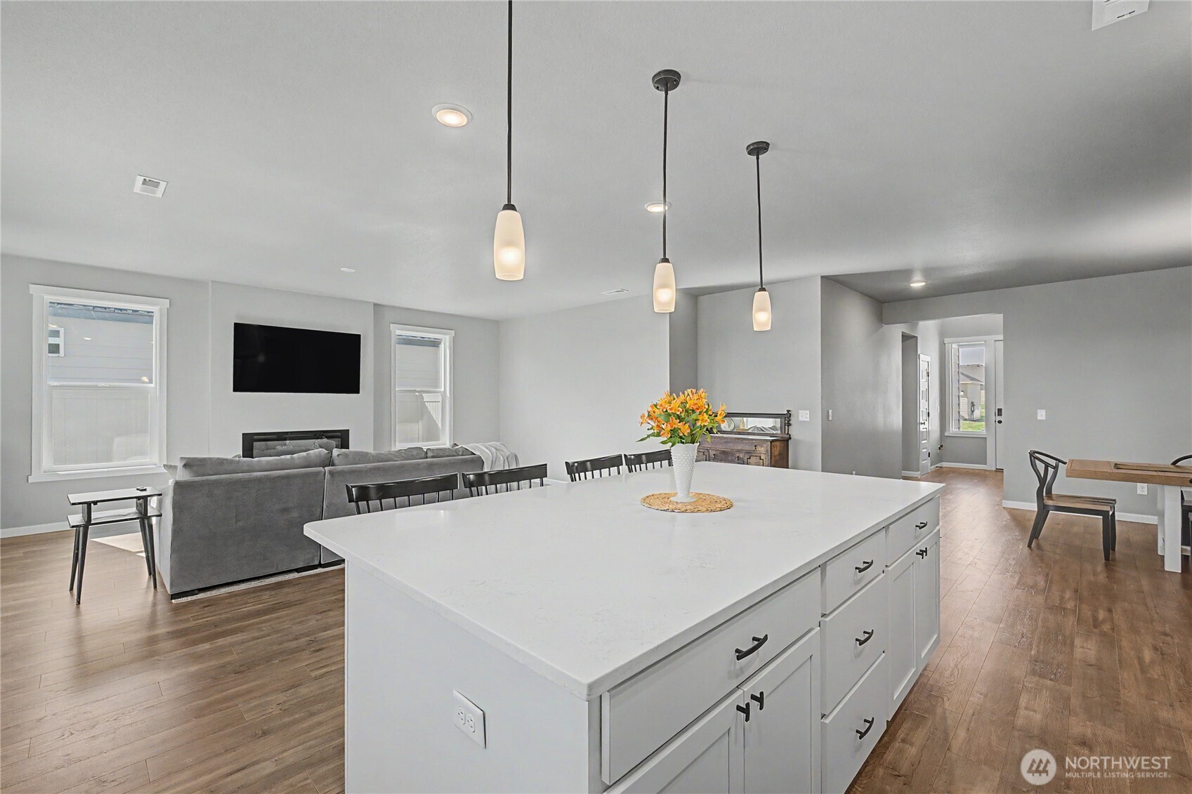738 I Street NE Quincy WA 98848