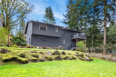 4616 NE 201st Place Lake Forest Park WA 98155
