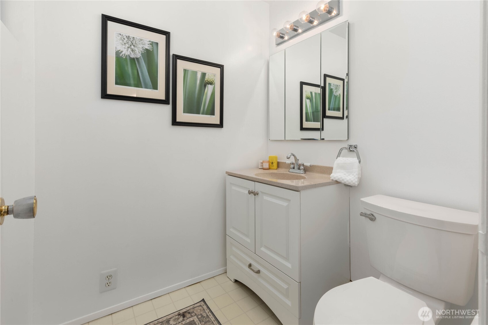 3772 78th Avenue SE Mercer Island WA 98040