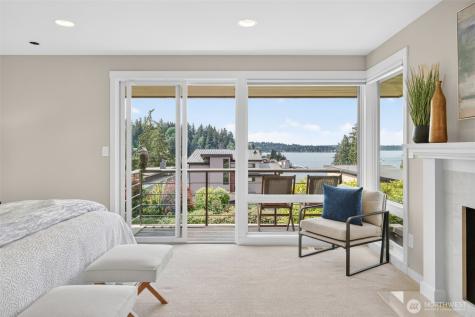 9829 NE 1st Street Bellevue WA 98004