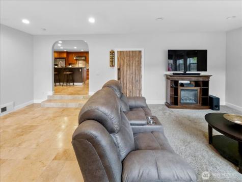 20622 SE 135th Street Issaquah WA 98027