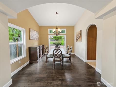 20622 SE 135th Street Issaquah WA 98027