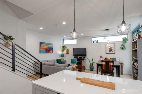 8015 Mary Avenue NW Seattle WA 98117