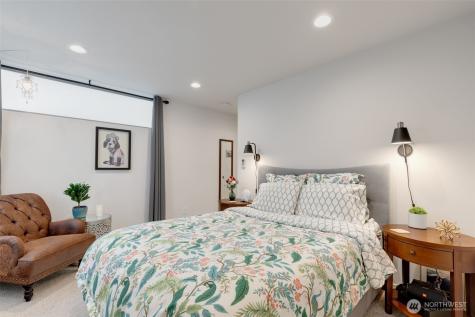 8015 Mary Avenue NW Seattle WA 98117