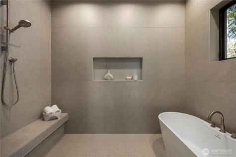 13970 Manzanita Road NE Bainbridge Island WA 98110