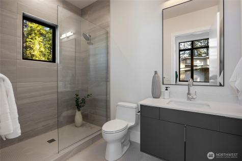 13970 Manzanita Road NE Bainbridge Island WA 98110