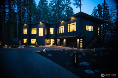 13970 Manzanita Road NE Bainbridge Island WA 98110