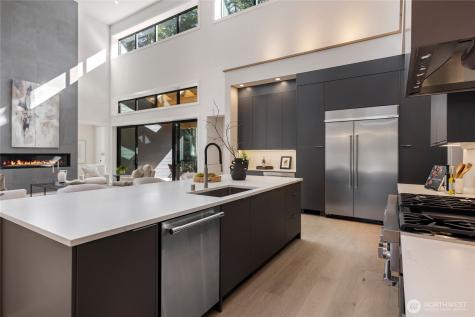 13970 Manzanita Road NE Bainbridge Island WA 98110