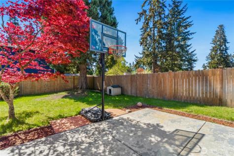 23108 50th Avenue W Mountlake Terrace WA 98043